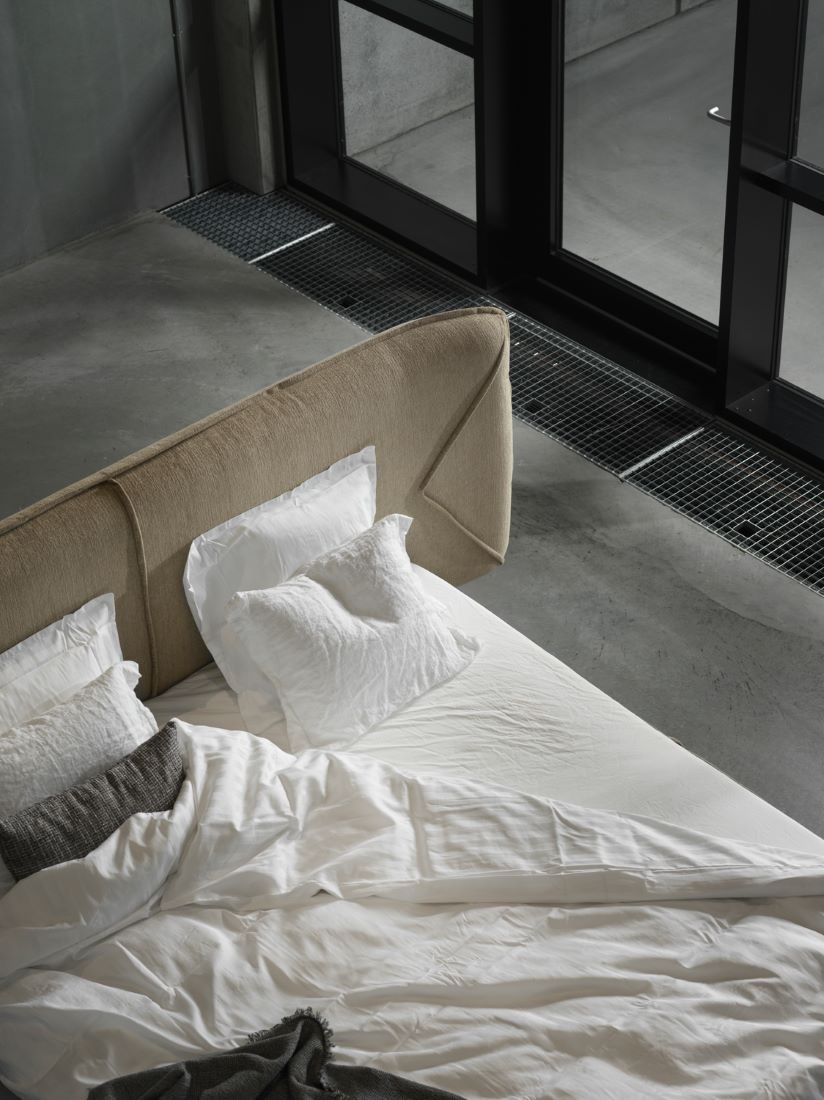 Furninova Bett Arrondi