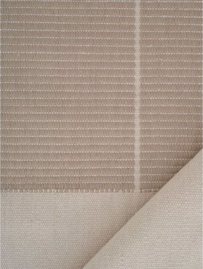 Linie Design Poetic Grid Teppich