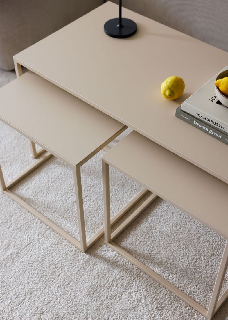 Metallbude Couchtisch Tre Semnia X