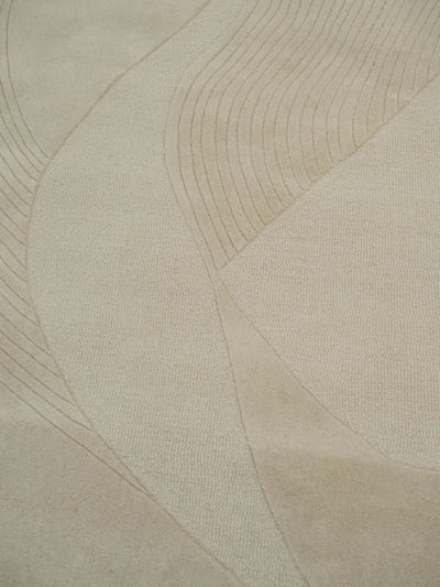 Linie Design Kindle Poetry Teppich in Creme