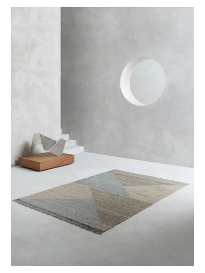 Linie Design Skuld Wolllteppich